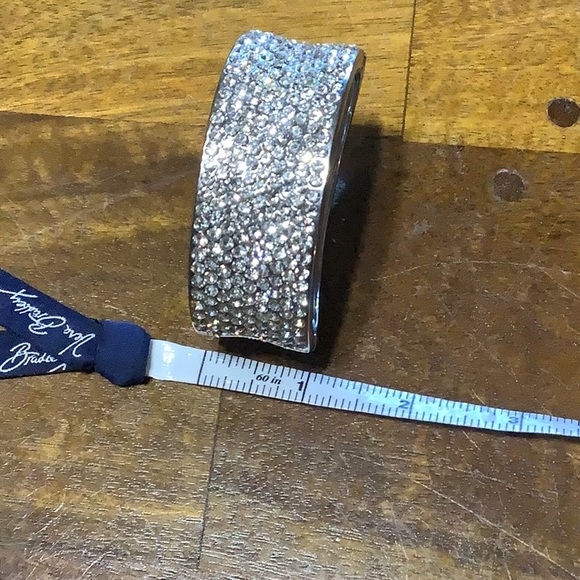 COPY - Stunning Bling Clamper - Picture 5 of 10